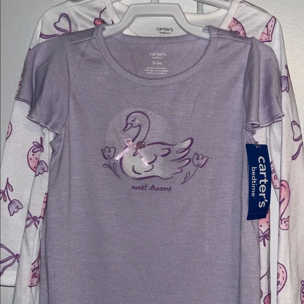 Carter's Lavender Swan/ white floral accents 2-nightgowns size 2-3A toddler